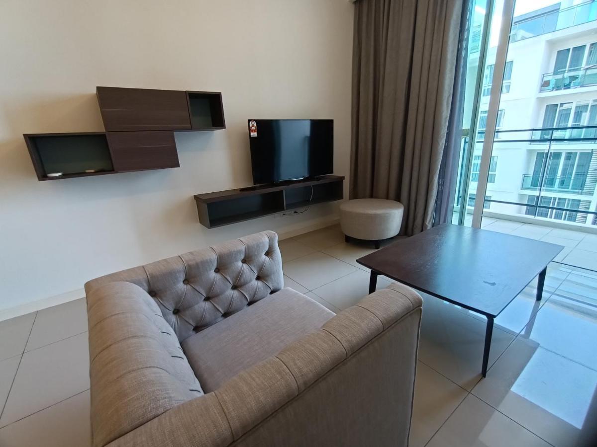 Pangsapuri Pax 6+3 Grand Lux